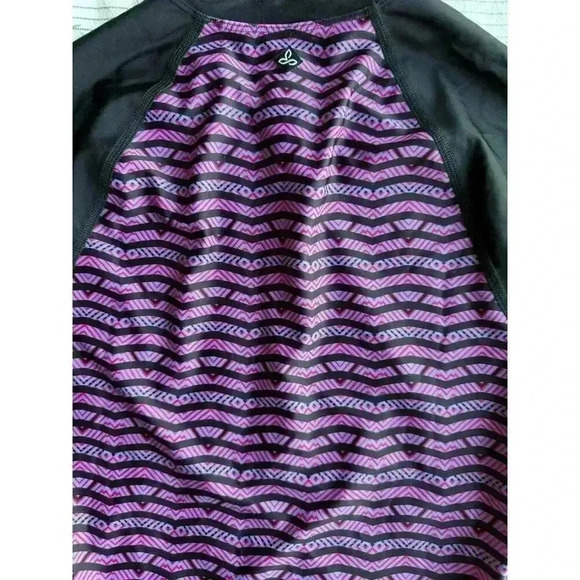 PRANA Rash Guard Surf Kayak SUP Women’s Size XS - Picture 5 of 6